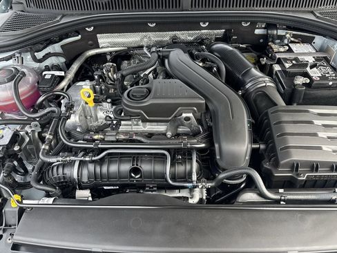New 2026 Volkswagen Jetta SE FWD image 17