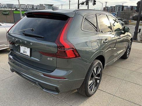New 2026 Volvo XC60 B5 Plus w/ Climate Package AWD/4WD image 6