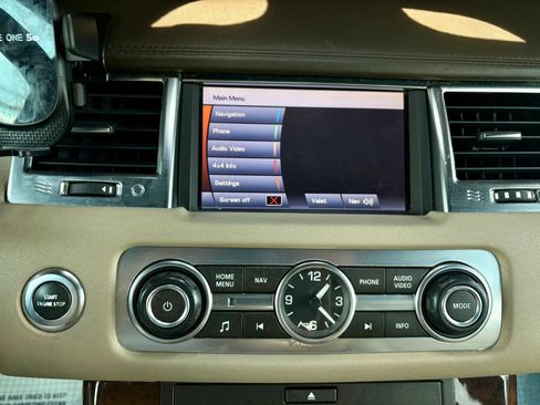 Used 2011 Land Rover Range Rover Sport HSE LUX AWD/4WD image 31