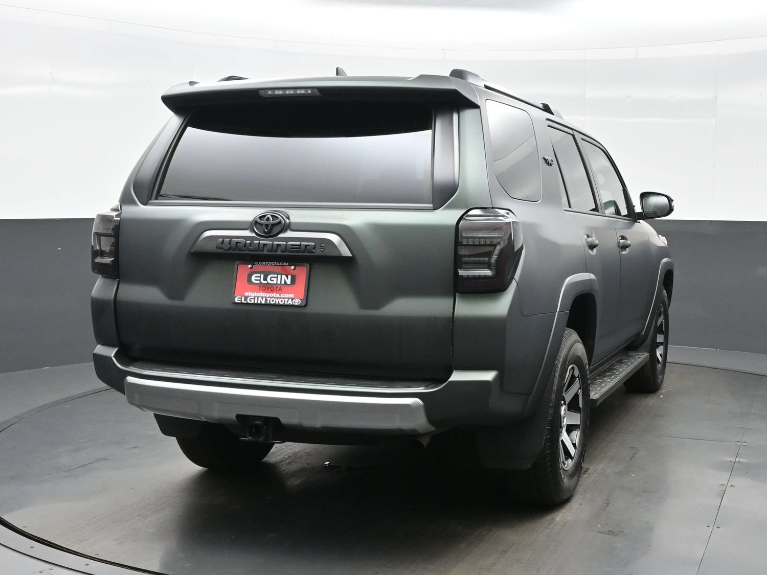 Used 2024 Toyota 4Runner TRD Off-Road Premium w/ Off Road Premium Plus Package AWD/4WD image 5
