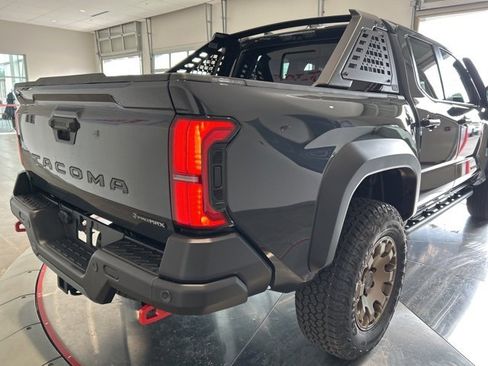 New 2025 Toyota Tacoma Trailhunter image 6