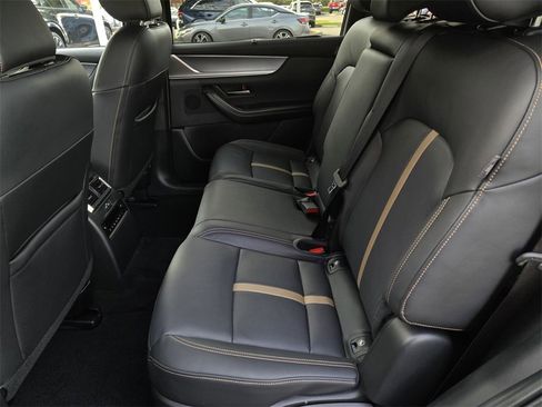 Certified 2025 MAZDA CX-70 Plug-In Hybrid w/ Premium Plus image 14