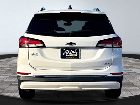 Certified 2022 Chevrolet Equinox RS w/ RS Leather Package image 5