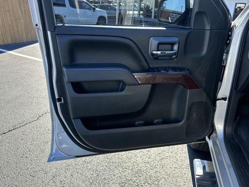 Used 2014 GMC Sierra 1500 SLE w/ SLE Value Package image 10