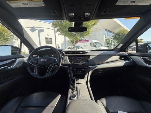 Used 2023 Cadillac XT5 Premium Luxury FWD image 7