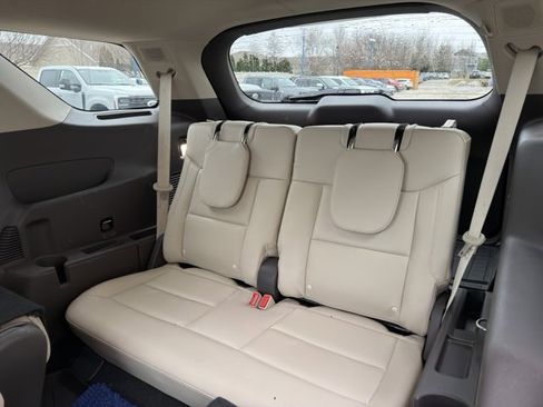 Used 2023 Ford Explorer Platinum w/ Technology Package image 9