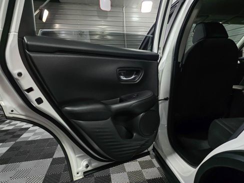 Used 2024 Honda HR-V LX image 29