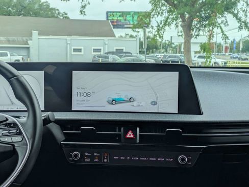 Used 2023 Kia EV6 Wind RWD image 19