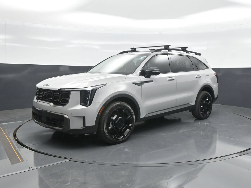 Used 2025 Kia Sorento SX AWD/4WD image 3