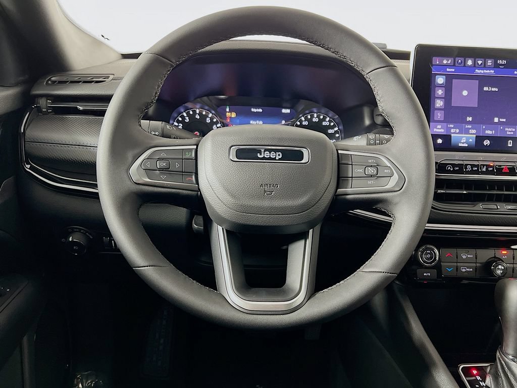 New 2026 Jeep Compass Latitude AWD/4WD image 11