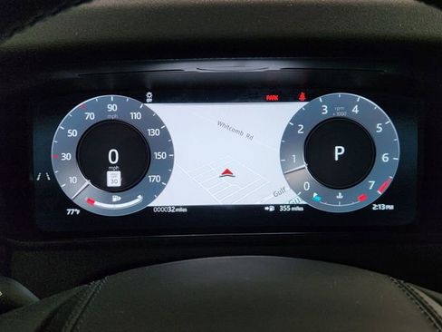 Used 2026 Land Rover Range Rover Velar S AWD/4WD image 16