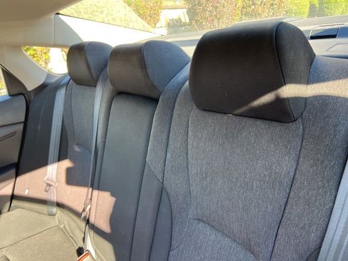 Used 2023 Honda Accord EX image 11