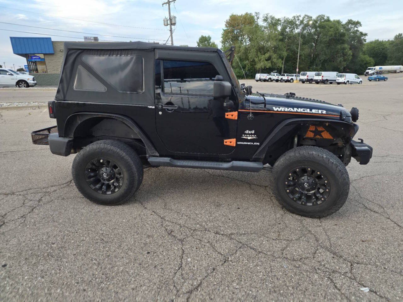 Used 2012 Jeep Wrangler Sahara w/ Dual Top Group AWD/4WD image 3