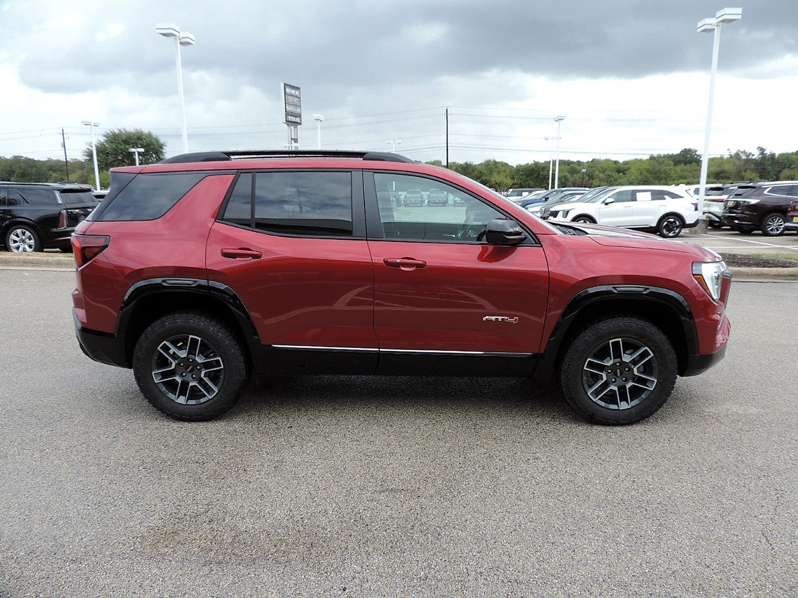 New 2027 GMC Terrain AT4 w/ Technology Package II AWD/4WD image 4