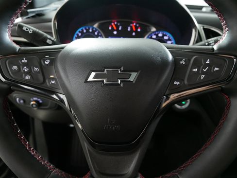 Used 2023 Chevrolet Equinox RS image 25