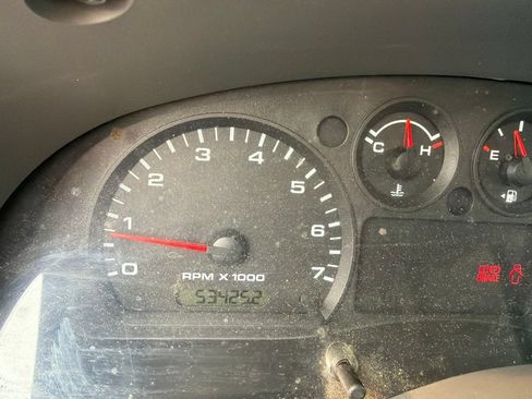 Used 2011 Ford Ranger XLT AWD/4WD image 11