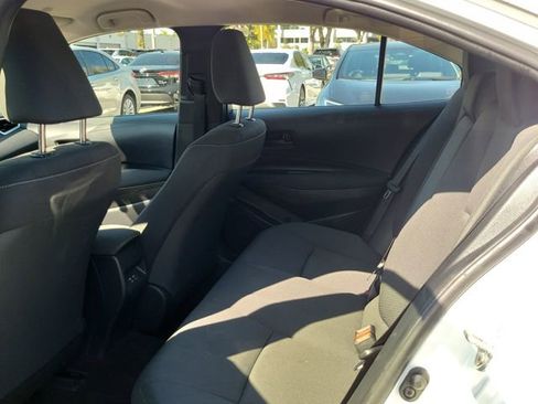 Used 2025 Toyota Corolla LE w/ LE Premium Package image 7