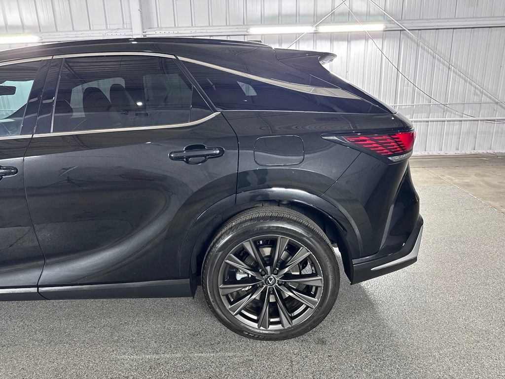 Used 2023 Lexus RX 350 F Sport w/ Accessory Package (Z1) AWD/4WD image 12