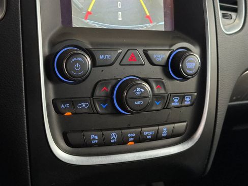 Used 2019 Dodge Durango SXT RWD image 23