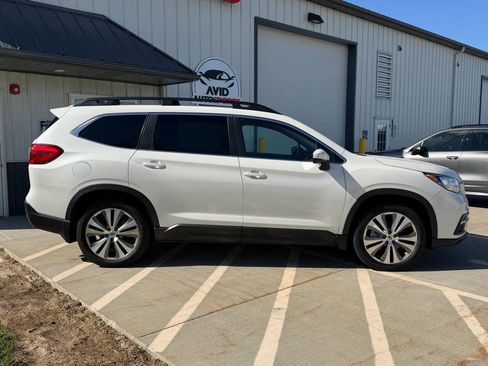 Used 2020 Subaru Ascent Premium w/ Sport Package AWD/4WD image 3
