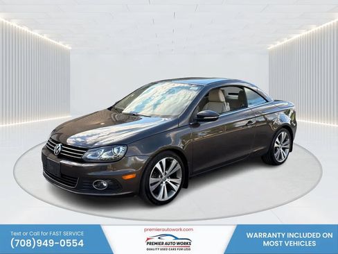 Used 2013 Volkswagen Eos Lux FWD image 1