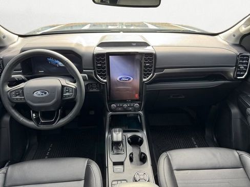 Used 2024 Ford Ranger Lariat w/ FX4 Off-Road Package image 11