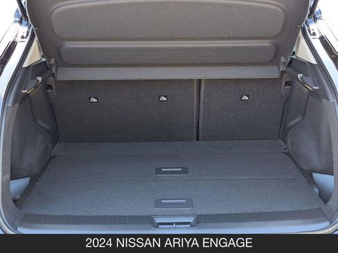Used 2024 Nissan Ariya FWD image 20