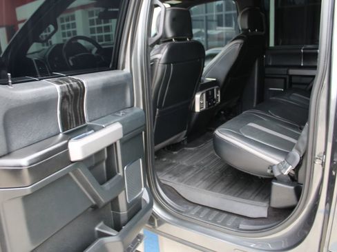 Used 2019 Ford F150 Platinum w/ FX4 Off-Road Package image 10