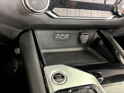 Certified 2024 Nissan Altima 2.5 SV FWD image 16