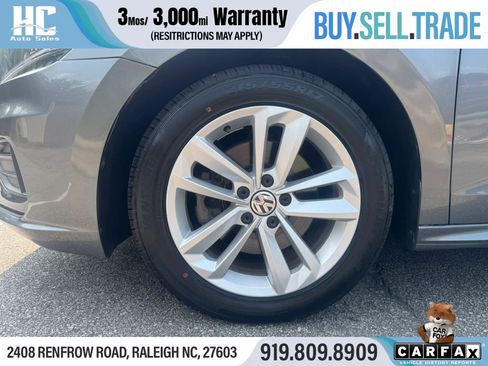 Used 2020 Volkswagen Passat 2.0T SE FWD image 10