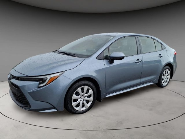 Used 2024 Toyota Corolla LE FWD image 1