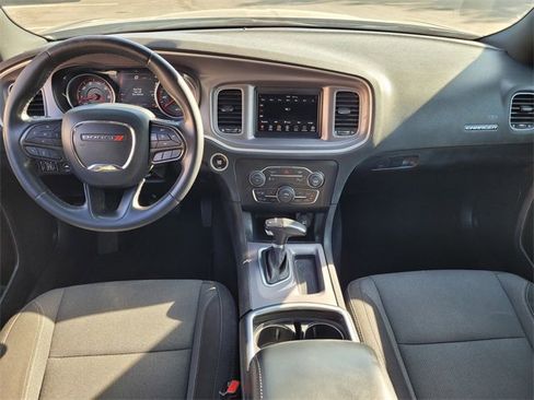 Certified 2022 Dodge Charger SXT image 9