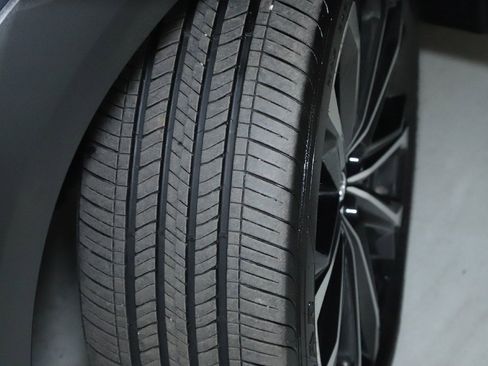 Certified 2025 MAZDA CX-50 AWD 2.5 S w/ Premium Plus Pkg image 37