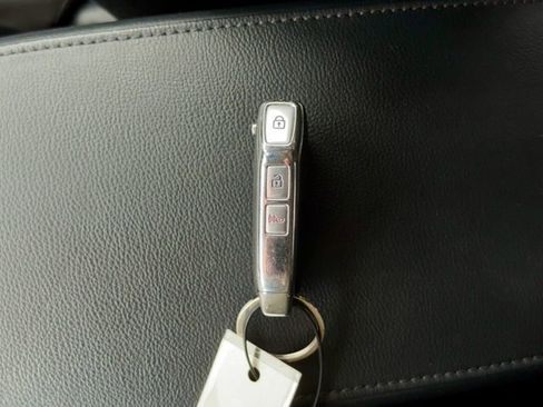 Used 2023 Kia Soul LX w/ LX Technology Package image 31