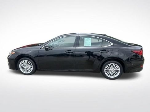 Used 2016 Lexus ES 350 w/ Premium Package w/Wood Trim FWD image 6