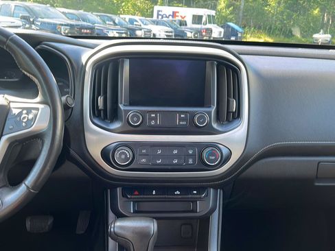 Used 2019 GMC Canyon SLE AWD/4WD image 18