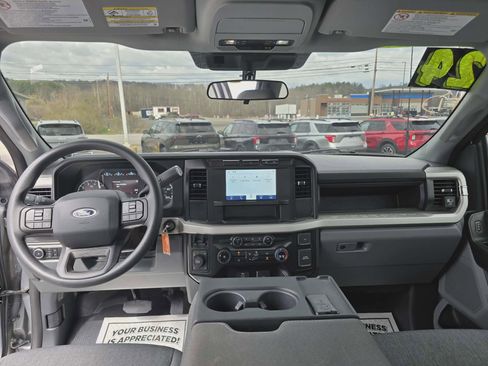 Certified 2024 Ford F250 XL w/ XL Off-Road Package image 15