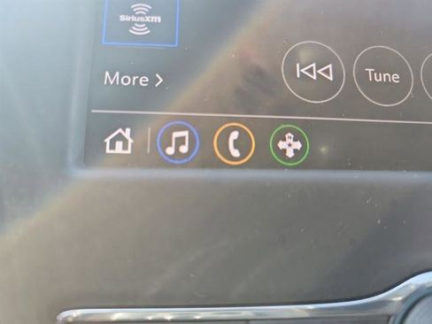 Used 2024 Chevrolet Equinox LS w/ Driver Confidence II Package image 18