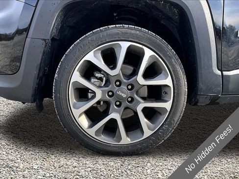 Used 2022 Jeep Renegade Limited w/ Sun, Sound & Wheels Group AWD/4WD image 9