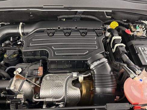 Used 2022 Jeep Renegade Trailhawk image 30