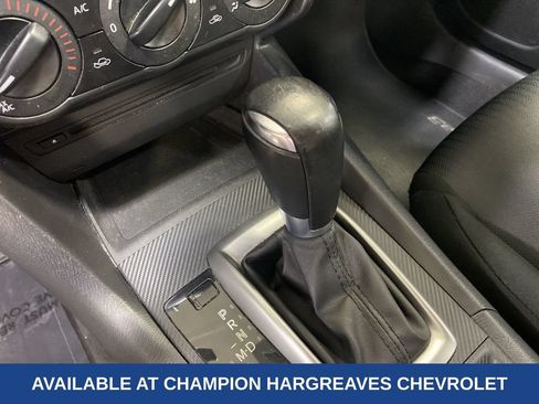 Used 2014 MAZDA MAZDA3 i Sport FWD image 21