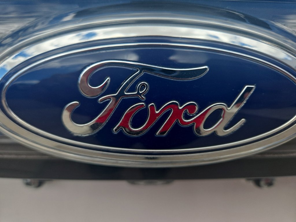 Used 2018 Ford Edge Sport w/ Equipment Group 401A AWD/4WD image 38