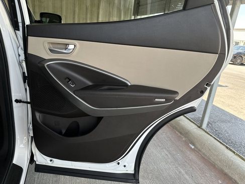 Used 2018 Hyundai Santa Fe Sport image 31