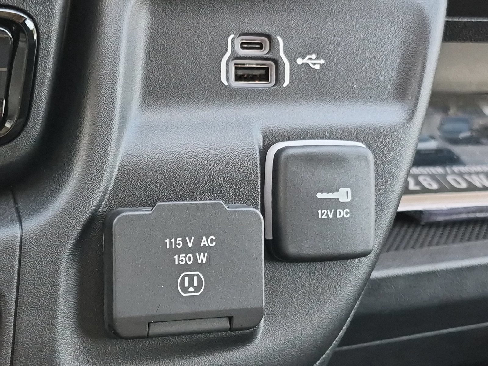 New 2026 RAM ProMaster 2500 w/ Convenience Group FWD image 21