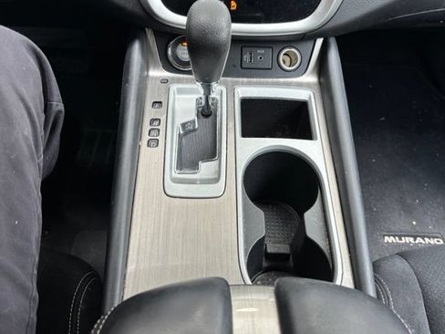 Used 2018 Nissan Murano S AWD/4WD image 19