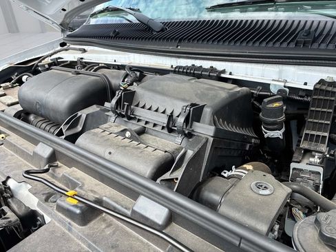 Used 2023 Ford E-350 and Econoline 350 Super Duty w/ Power Windows & Locks Group RWD image 15