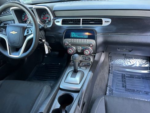Used 2013 Chevrolet Camaro LS RWD image 3