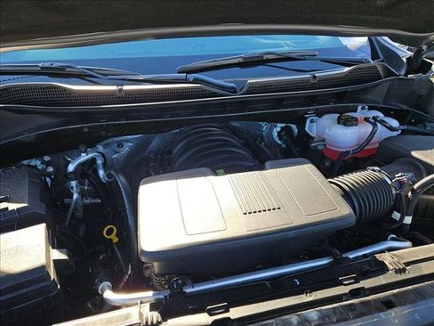 New 2026 Chevrolet Silverado 1500 Custom Trail Boss w/ LPO, Dark Essentials Package image 16