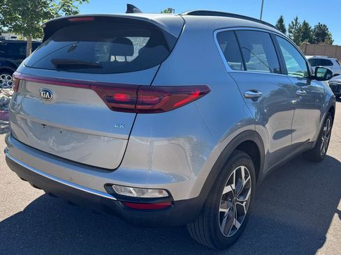 Used 2022 Kia Sportage EX w/ EX Technology Package AWD/4WD image 4