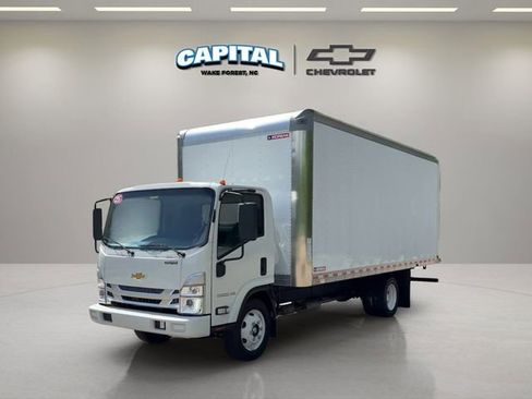 New 2025 Chevrolet Low Cab Forward 5500XG RWD image 5